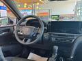 Toyota Camry Luxe eCVT 2026 года за 24 190 000 тг. в Актобе – фото 10