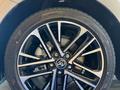 Toyota Camry Luxe eCVT 2026 года за 24 190 000 тг. в Актобе – фото 9