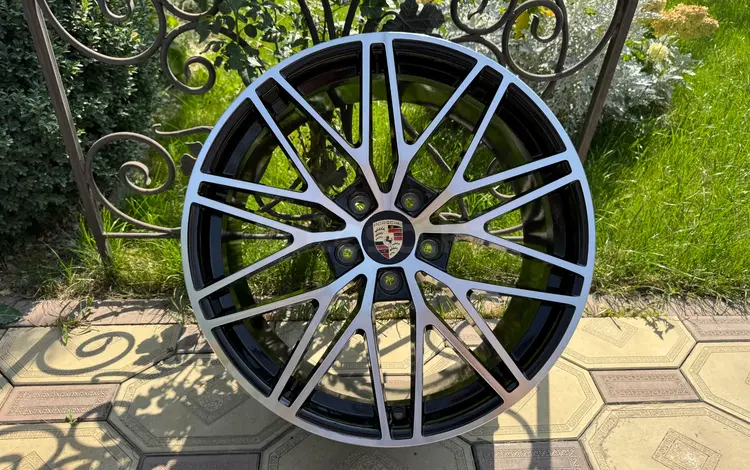 Оригинальные разно-широкие диски R21 на Porsche Cayenne (Порш Кайен) за 930 000 тг. в Алматы