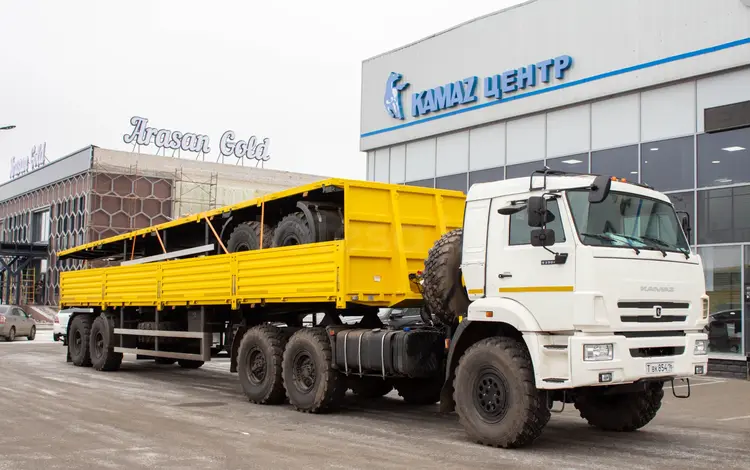 ТЗА  Бортовой полуприцеп 588521-0000024-10 2024 года за 16 700 000 тг. в Актобе