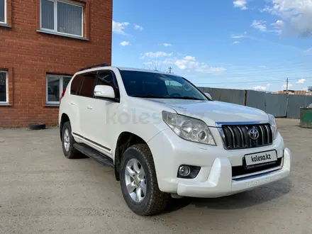 Toyota Land Cruiser Prado 2011 года за 14 700 000 тг. в Петропавловск – фото 3