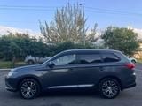 Mitsubishi Outlander 2018 годаfor10 000 000 тг. в Алматы – фото 4