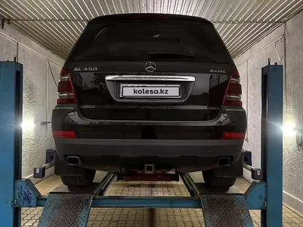 Mercedes-Benz GL 450 2007 года за 9 000 000 тг. в Алматы – фото 13