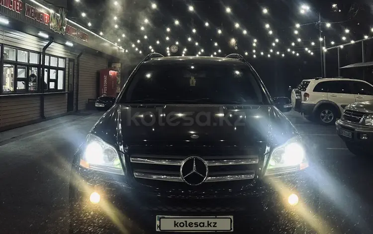 Mercedes-Benz GL 450 2007 года за 9 000 000 тг. в Алматы