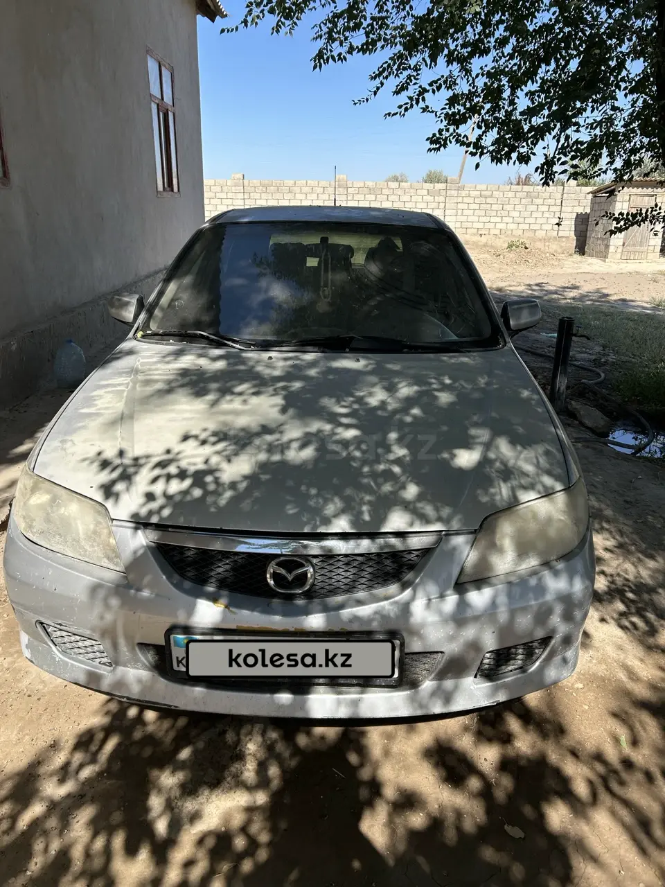 Mazda 323, 2003