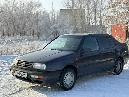 Volkswagen Vento 1994 года за 1 560 000 тг. в Караганда