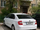 Skoda Rapid 2014 года за 2 700 000 тг. в Актобе – фото 2