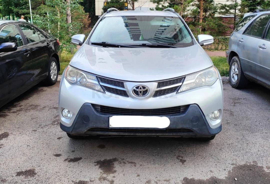 Toyota RAV4 2013 г.