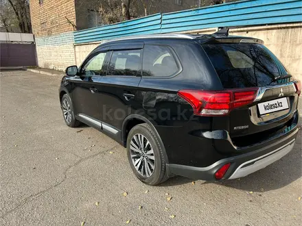 Mitsubishi Outlander 2020 года за 13 000 000 тг. в Алматы – фото 6