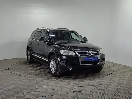 Volkswagen Touareg 2007 года за 5 990 000 тг. в Алматы – фото 3