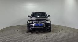 Volkswagen Touareg 2007 года за 5 990 000 тг. в Алматы – фото 2