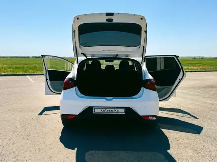 Hyundai i20 2023 года за 6 400 000 тг. в Усть-Каменогорск – фото 4