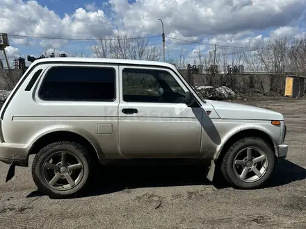 ВАЗ (Lada) Lada 2121 2017 года за 4 000 000 тг. в Макинск – фото 5