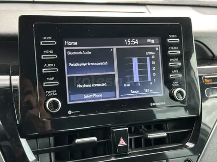 Toyota Camry 2021 года за 12 900 000 тг. в Актобе – фото 23