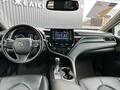 Toyota Camry 2021 годаүшін12 900 000 тг. в Актобе – фото 5