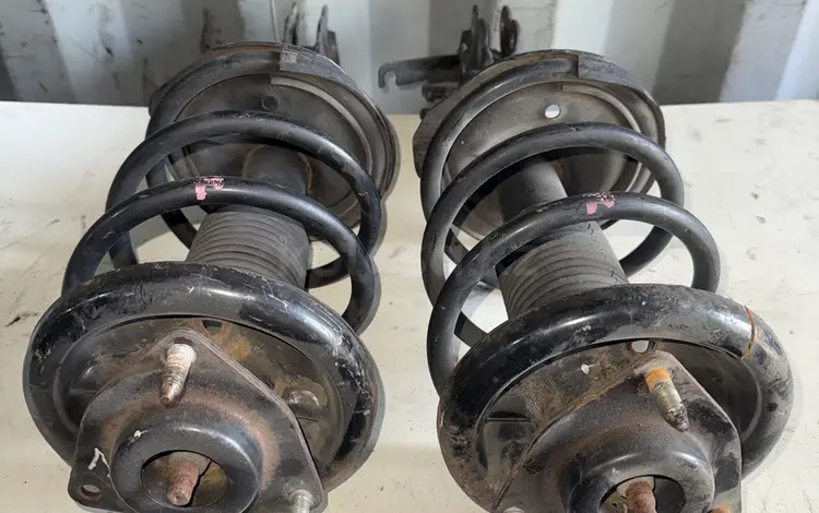 Амортизаторы Аутландер 2-ое поколение за 1 000 тг. в Алматы