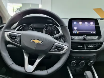 Chevrolet Onix 1LT 2025 года за 6 990 000 тг. в Усть-Каменогорск – фото 12