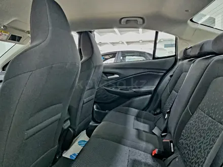 Chevrolet Onix 1LT 2025 года за 6 990 000 тг. в Усть-Каменогорск – фото 18