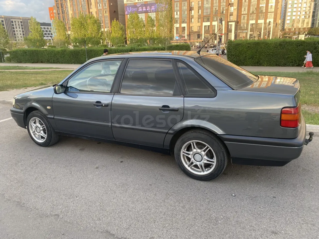 Volkswagen Passat, 1994