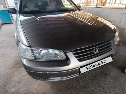 Toyota Camry 1997 года за 3 200 000 тг. в Алматы – фото 3