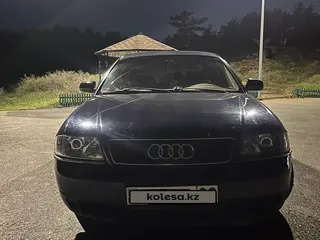 Audi A6, 1998