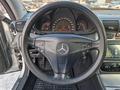 Mercedes-Benz C 200 2001 годаfor3 800 000 тг. в Алматы – фото 12