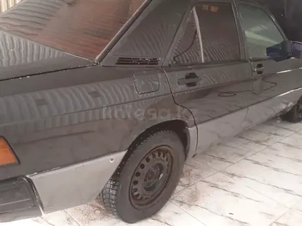 Mercedes-Benz 190 1991 года за 500 000 тг. в Жанаозен