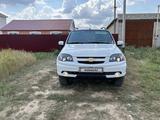 Chevrolet Niva 2021 года за 5 250 000 тг. в Уральск – фото 3