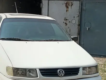 Volkswagen Passat 1994 года за 1 000 000 тг. в Шымкент