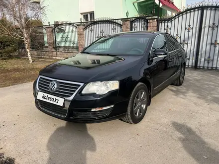 Volkswagen Passat 2006 года за 4 200 000 тг. в Алматы – фото 12