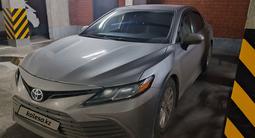 Toyota Camry 2021 годаfor12 800 000 тг. в Астана