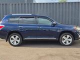 Toyota Highlander 2010 года за 10 780 000 тг. в Алматы – фото 4