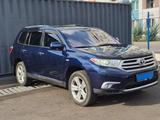 Toyota Highlander 2010 года за 10 780 000 тг. в Алматы – фото 3