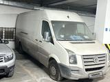 Volkswagen  Crafter 2009 года за 3 500 000 тг. в Астана