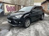 Toyota RAV4 2018 года за 13 900 000 тг. в Усть-Каменогорск – фото 3