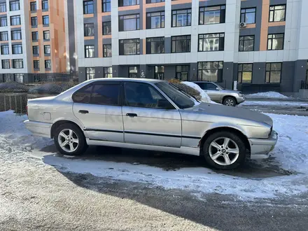 BMW 520 1991 года за 800 000 тг. в Астана