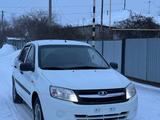 ВАЗ (Lada) Granta 2190 2013 годаfor2 999 999 тг. в Уральск