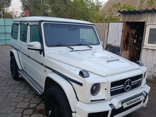 Mercedes-Benz G 320