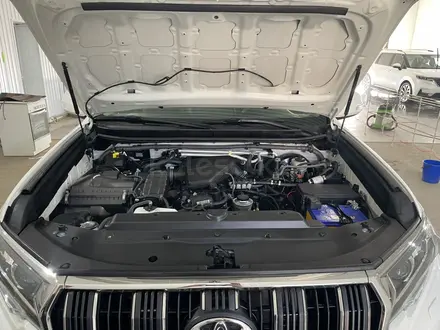 Toyota Land Cruiser Prado 2019 года за 22 000 000 тг. в Атырау – фото 7