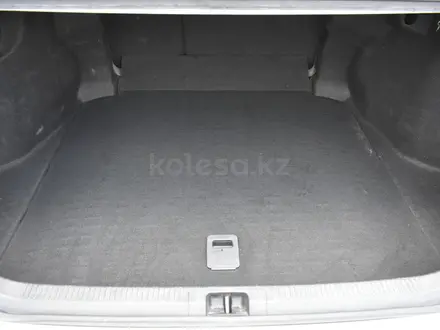Toyota Camry 2019 года за 10 600 000 тг. в Атырау – фото 18