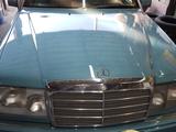 Mercedes-Benz E 230 1992 года за 1 700 000 тг. в Шымкент