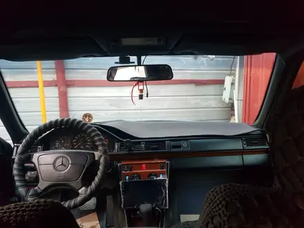 Mercedes-Benz E 230 1992 года за 1 700 000 тг. в Шымкент – фото 7