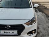 Hyundai Accent 2019 годаүшін7 250 000 тг. в Шымкент – фото 2