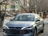 BYD Qin L DM-i 2025 года за 11 300 000 тг. в Астана