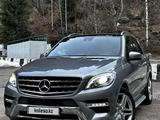 Mercedes-Benz ML 400 2015 года за 20 000 000 тг. в Алматы