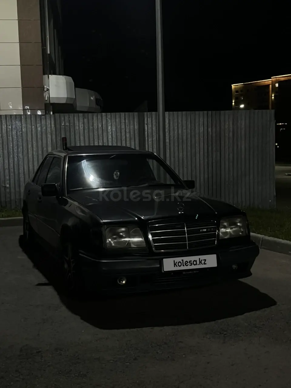 Mercedes-Benz E-Class, 1993