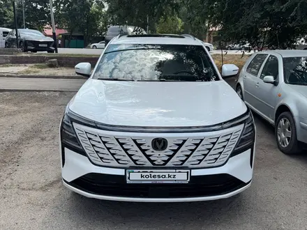 Changan CS75 Plus Tech 2025 года за 10 390 000 тг. в Алматы – фото 2