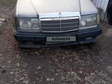 Mercedes-Benz E 300 1989 годаfor900 000 тг. в Усть-Каменогорск – фото 3