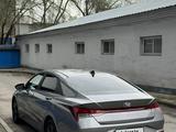Hyundai Elantra 2023 года за 9 450 000 тг. в Алматы – фото 4