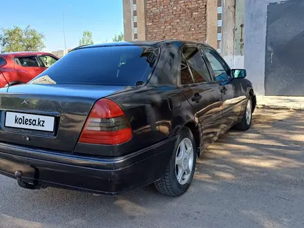 Mercedes-Benz C 280 1994 года за 1 600 000 тг. в Балхаш – фото 4